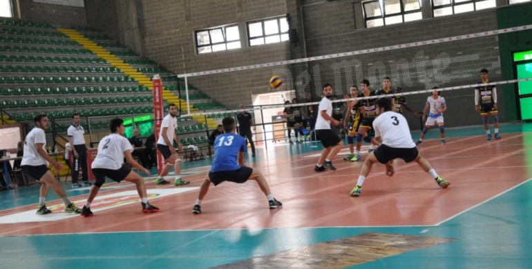 Del Monte Junior League. Non basta un gran primo set contro Modena